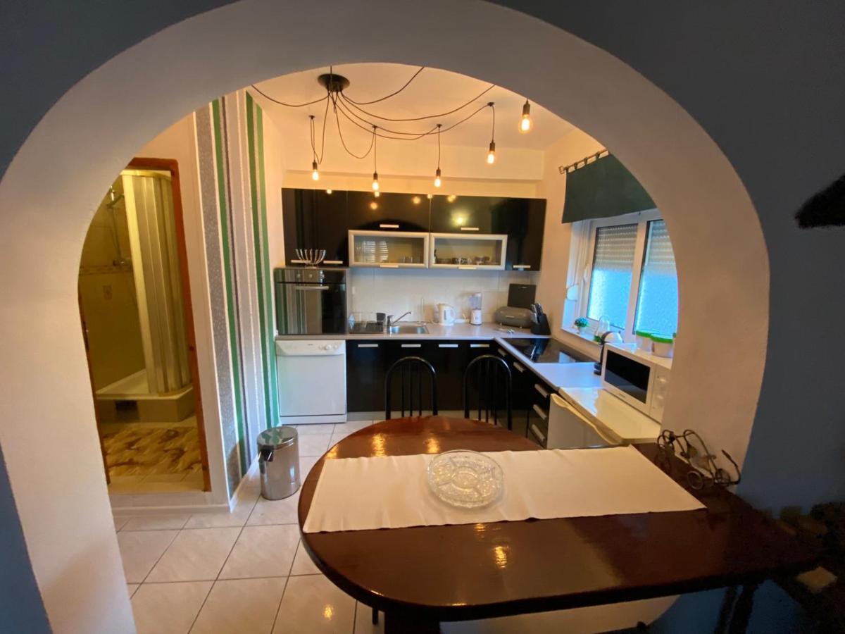 Donna Dervis Apartment Herceg Novi Exterior photo